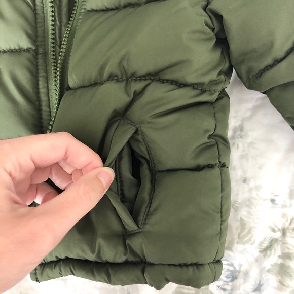 Two Winter Coats Size 12 Mo Old Navy + Cat & Jack - Picture 5 of 11